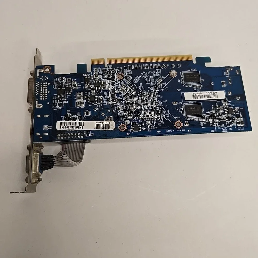 Gigabyte ATI Radeon HD 4350 GV-R4350C-512I 512MB Video Graphics Card‎